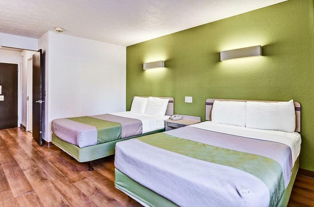 Economy Inn Pittsburgh Airport Moon Township Екстериор снимка